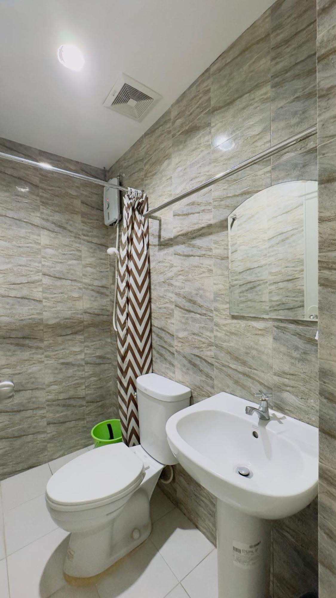 La Anclar Hotel Davao City Екстериор снимка