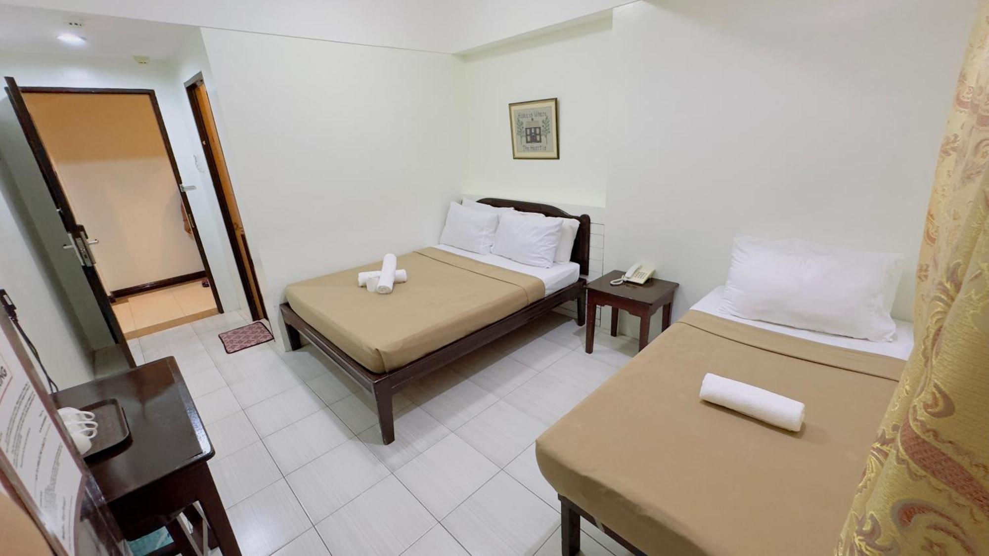 La Anclar Hotel Davao City Екстериор снимка