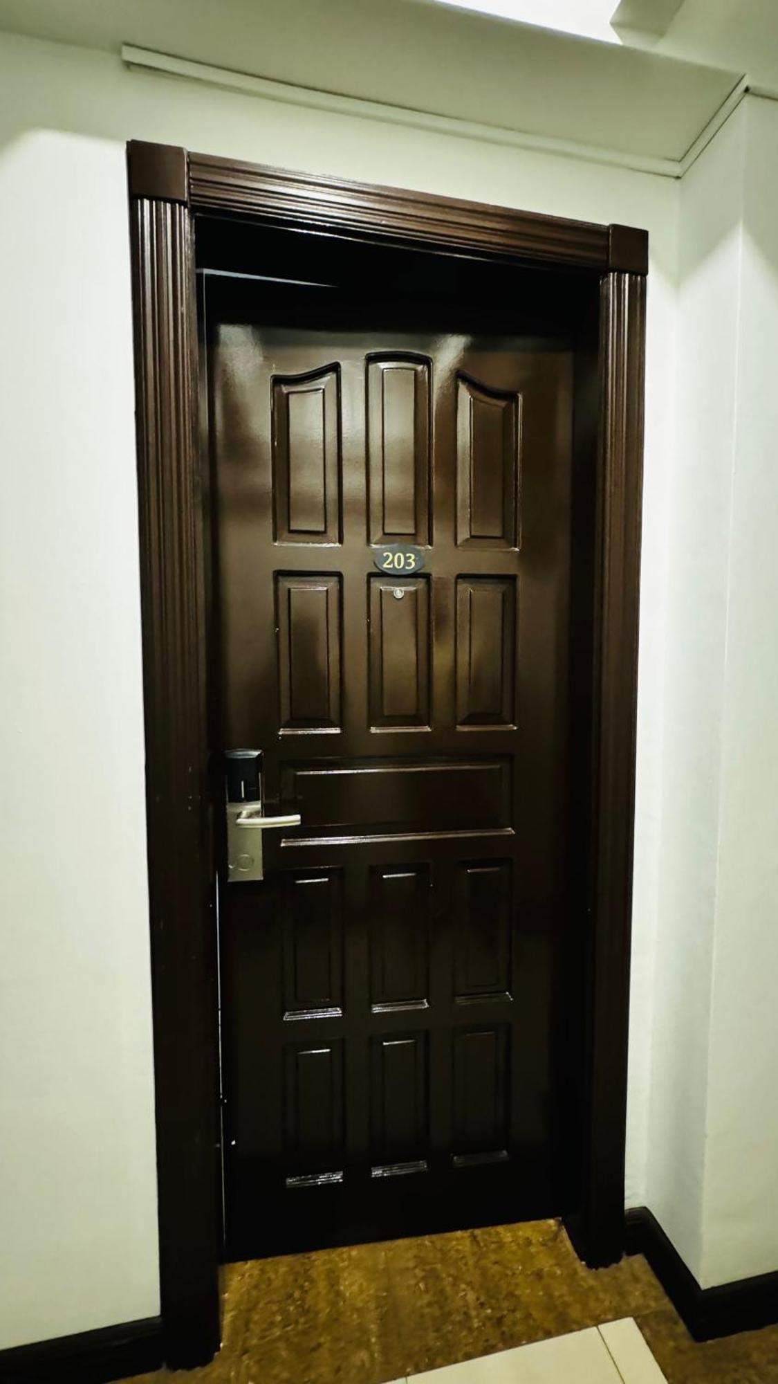 La Anclar Hotel Davao City Екстериор снимка