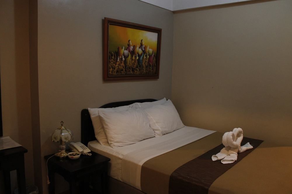 La Anclar Hotel Davao City Екстериор снимка