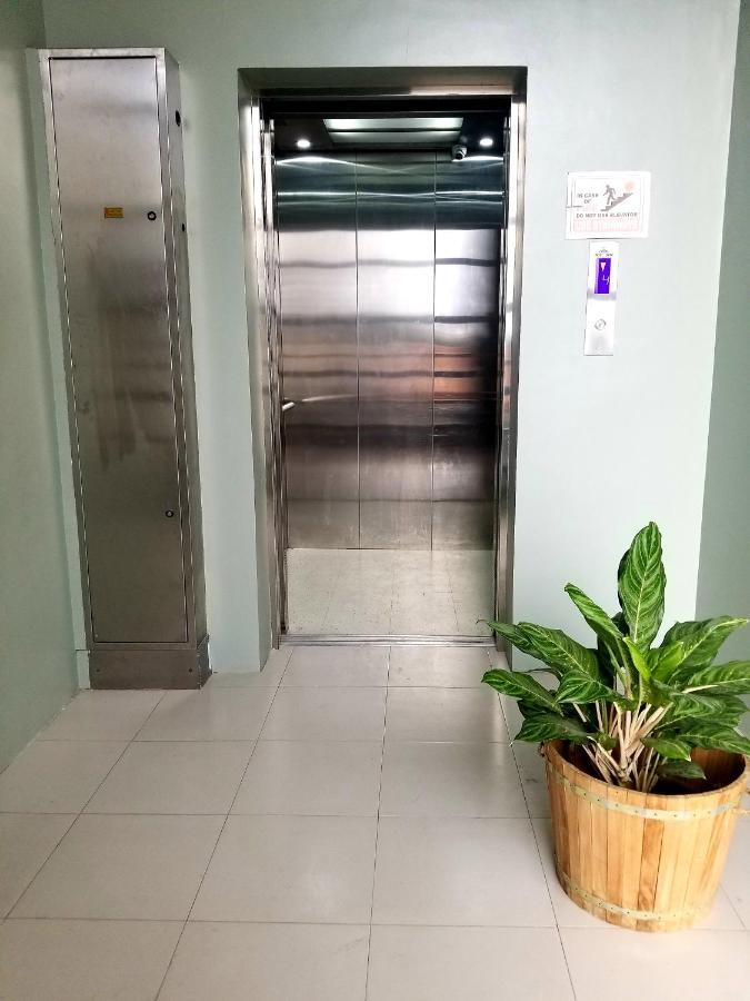 La Anclar Hotel Davao City Екстериор снимка